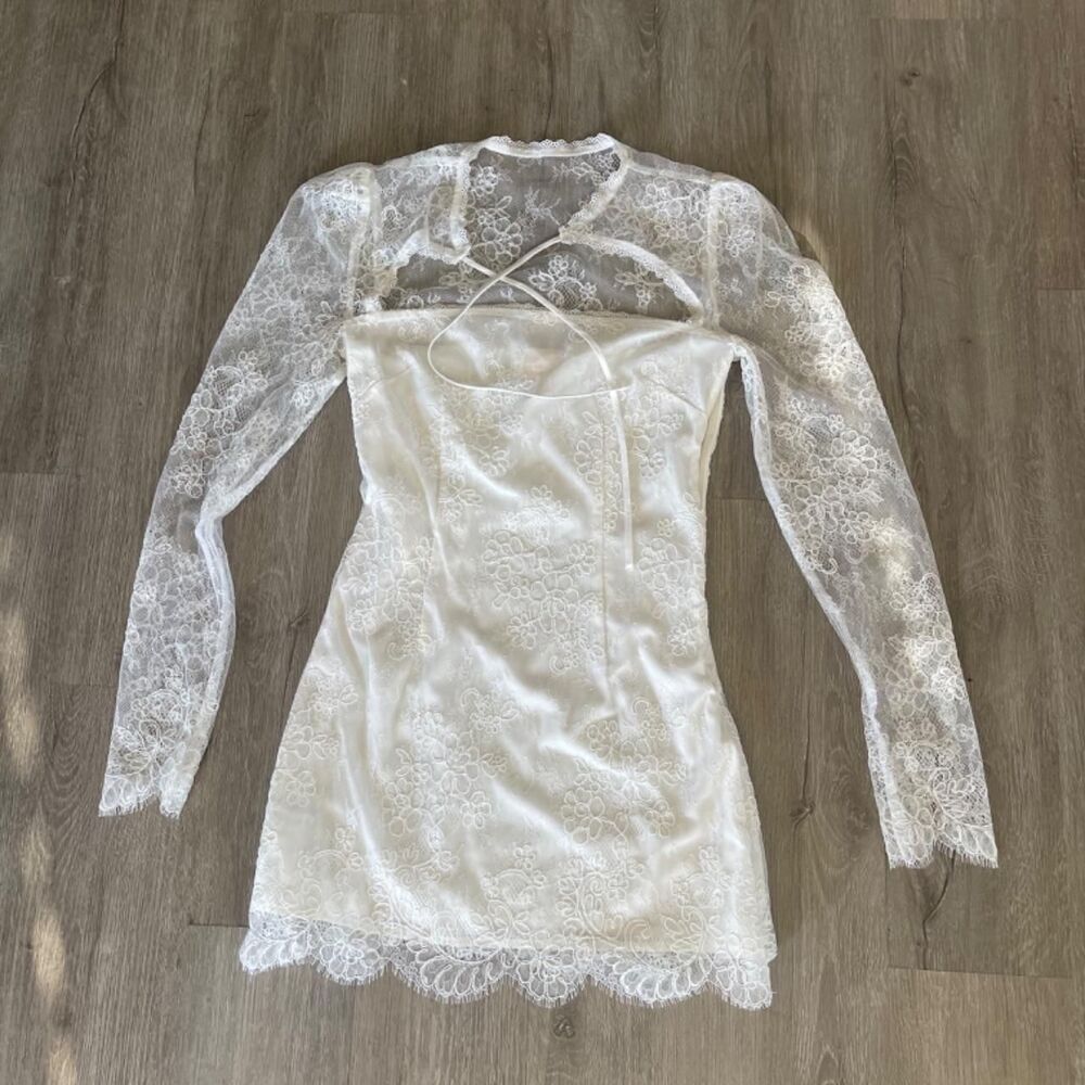 Stone-cold-fox Women's Cream Dress